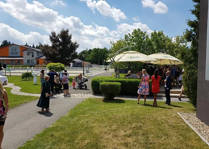 Master Horse Club - Svojetice